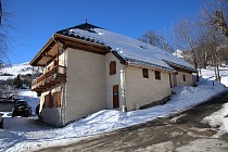 Chalet Milliat - weg en de buitenkant van het chalet